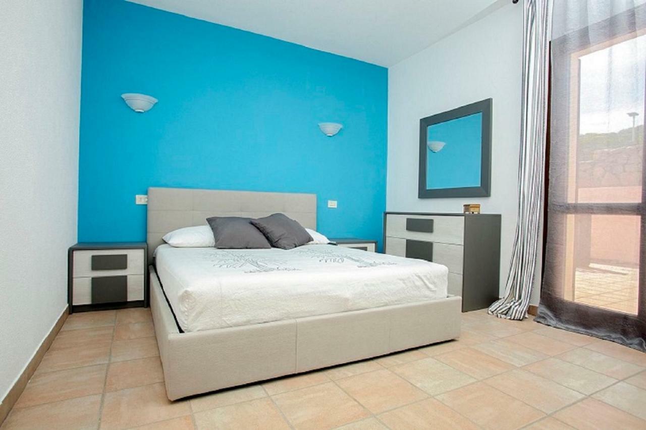 Ferienwohnung Bilocale Via Umbria Santa Teresa Gallura Exterior foto